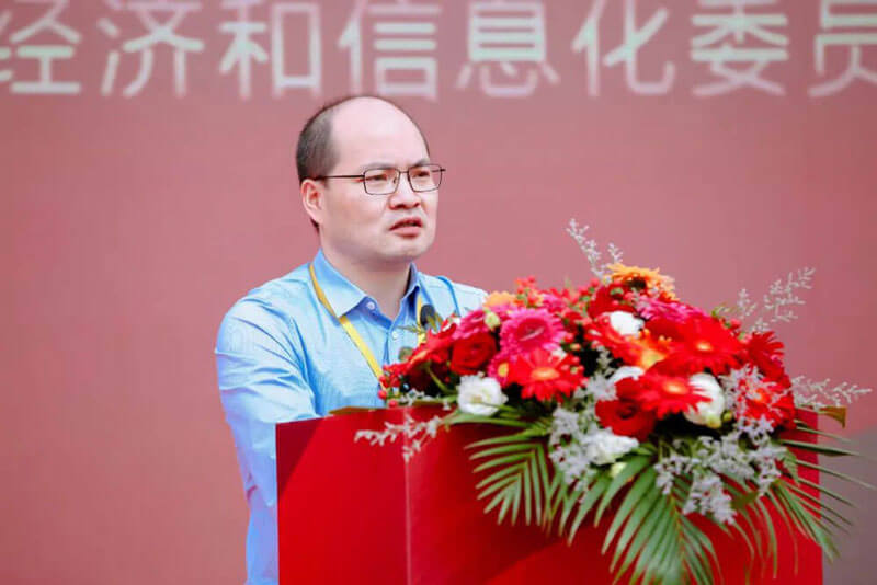 上海市经济和信息化委员会副主任刘平颁发致辞.jpg