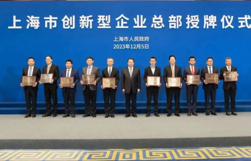 2023 成立并美满了BSL-2尝试室，用于细胞和溶瘤病毒药物的钻研.jpg